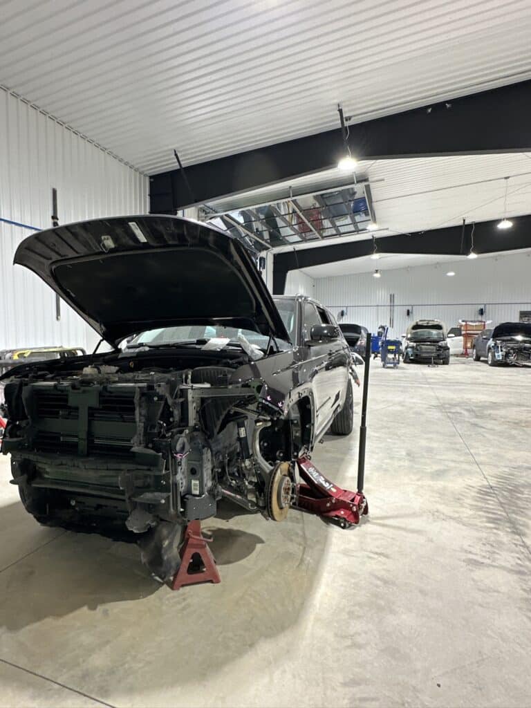 Miami Estes Collision Services in Miami OK